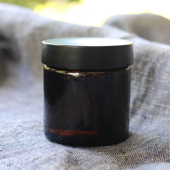 Amber glass pot - black lid: 50ml image 0